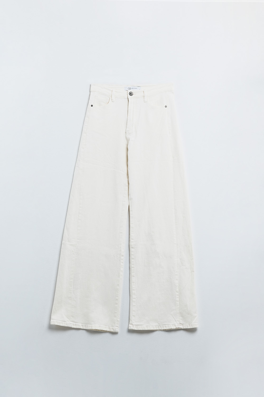 Pantalón extra ancho en color crema Pantalón extra ancho en color crema