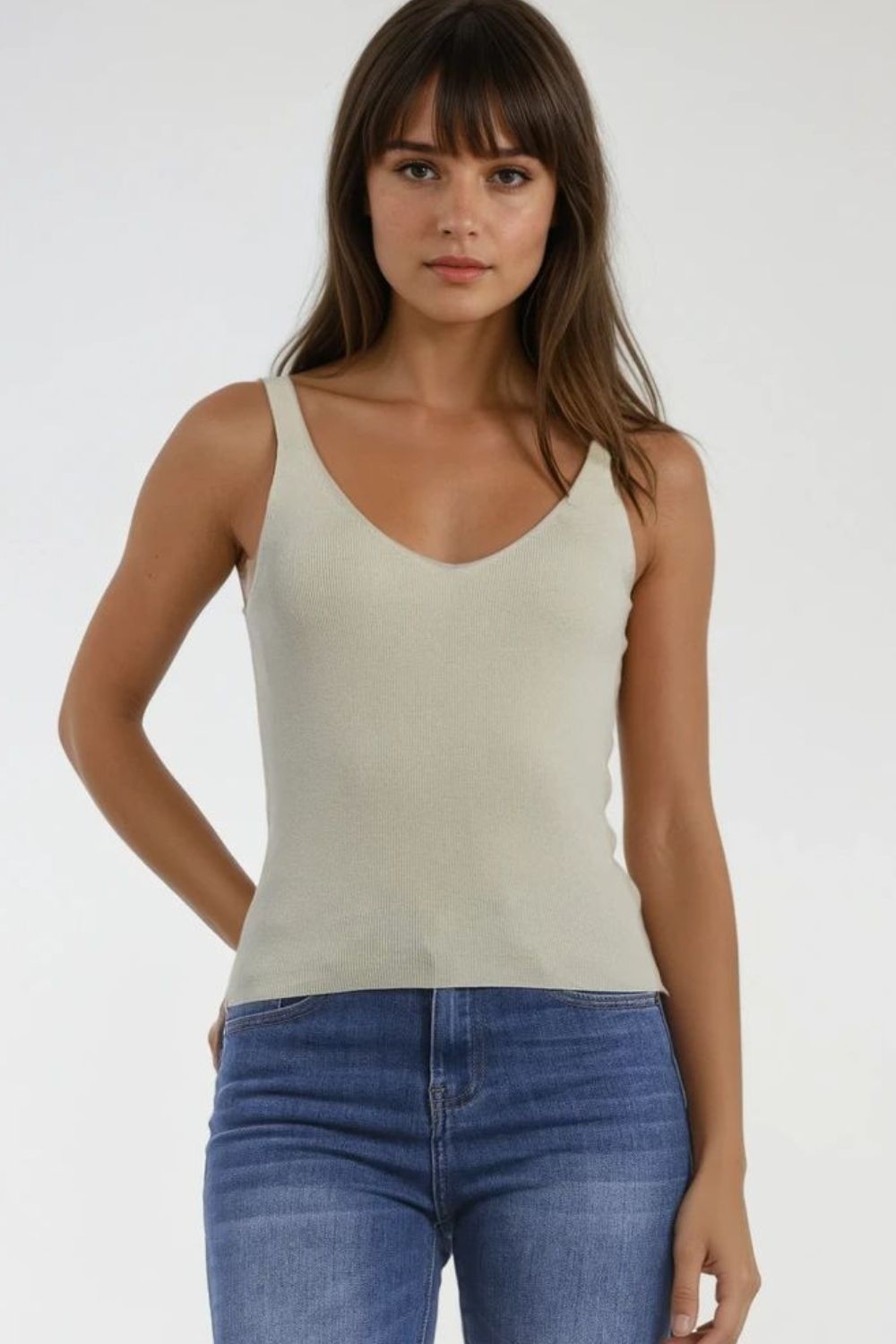 Camiseta de Tirantes Acanalada Cómoda en Beige Camiseta de Tirantes Acanalada Cómoda en Beige
