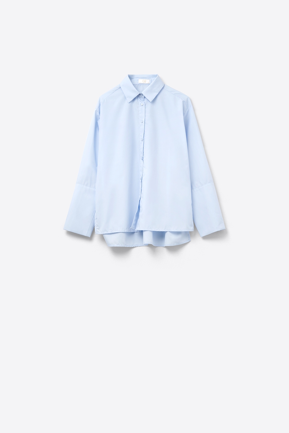 Camisa de popelina azul con puños extra anchos Camisa de popelina azul con puños extra anchos