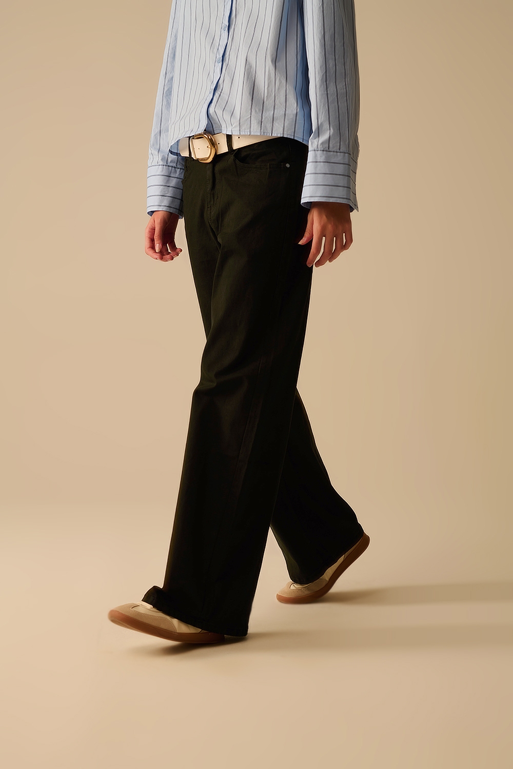 Pantalones Negros de Pierna Ancha Recta Pantalones Negros de Pierna Ancha Recta