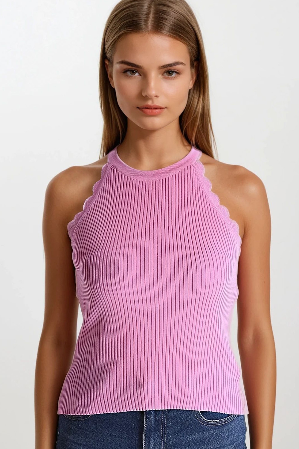 Top rosa sin mangas con detalles de ondas Top rosa sin mangas con detalles de ondas