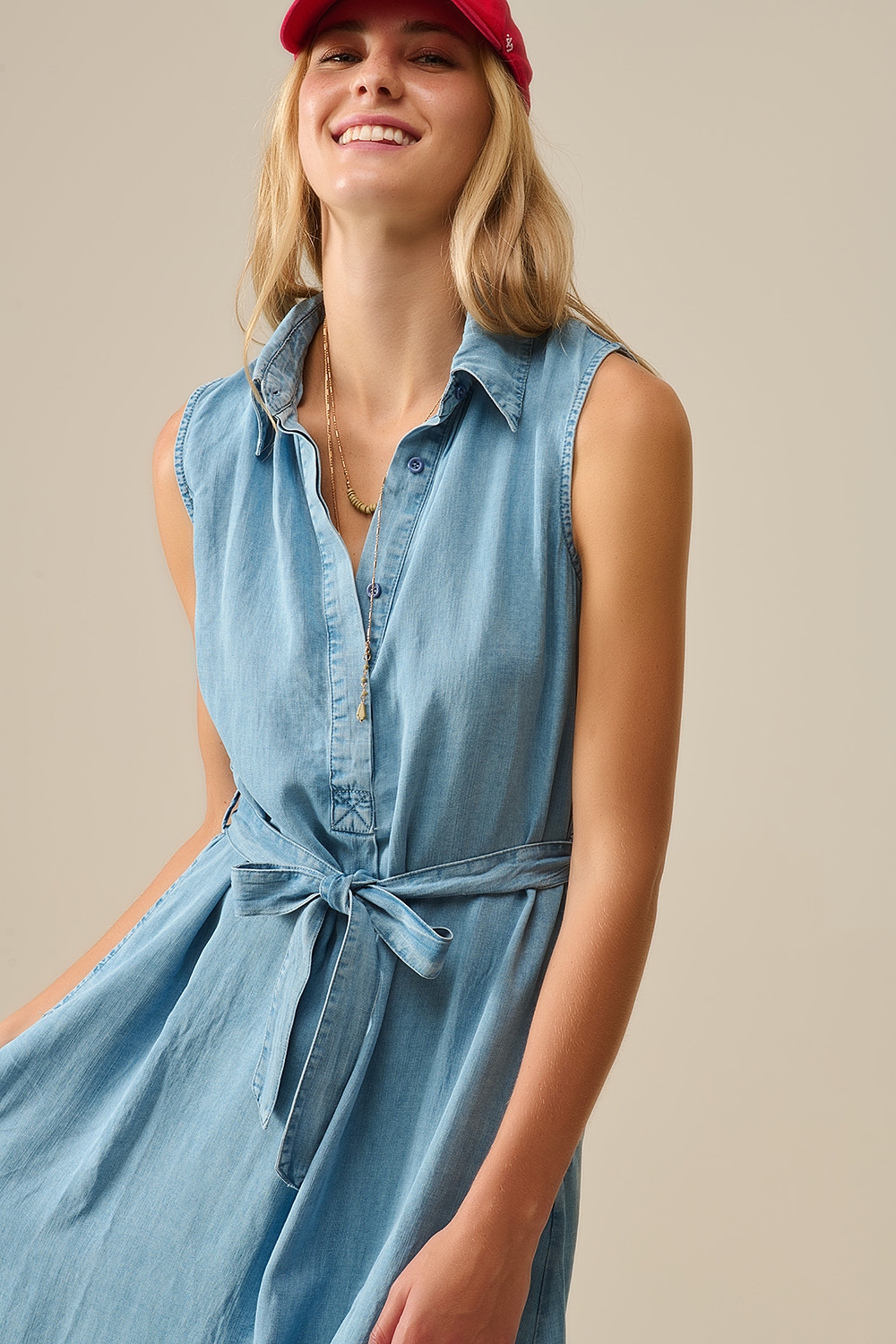 Vestido camisero sin mangas en tejido tencel Azul Vestido camisero sin mangas en tejido tencel Azul
