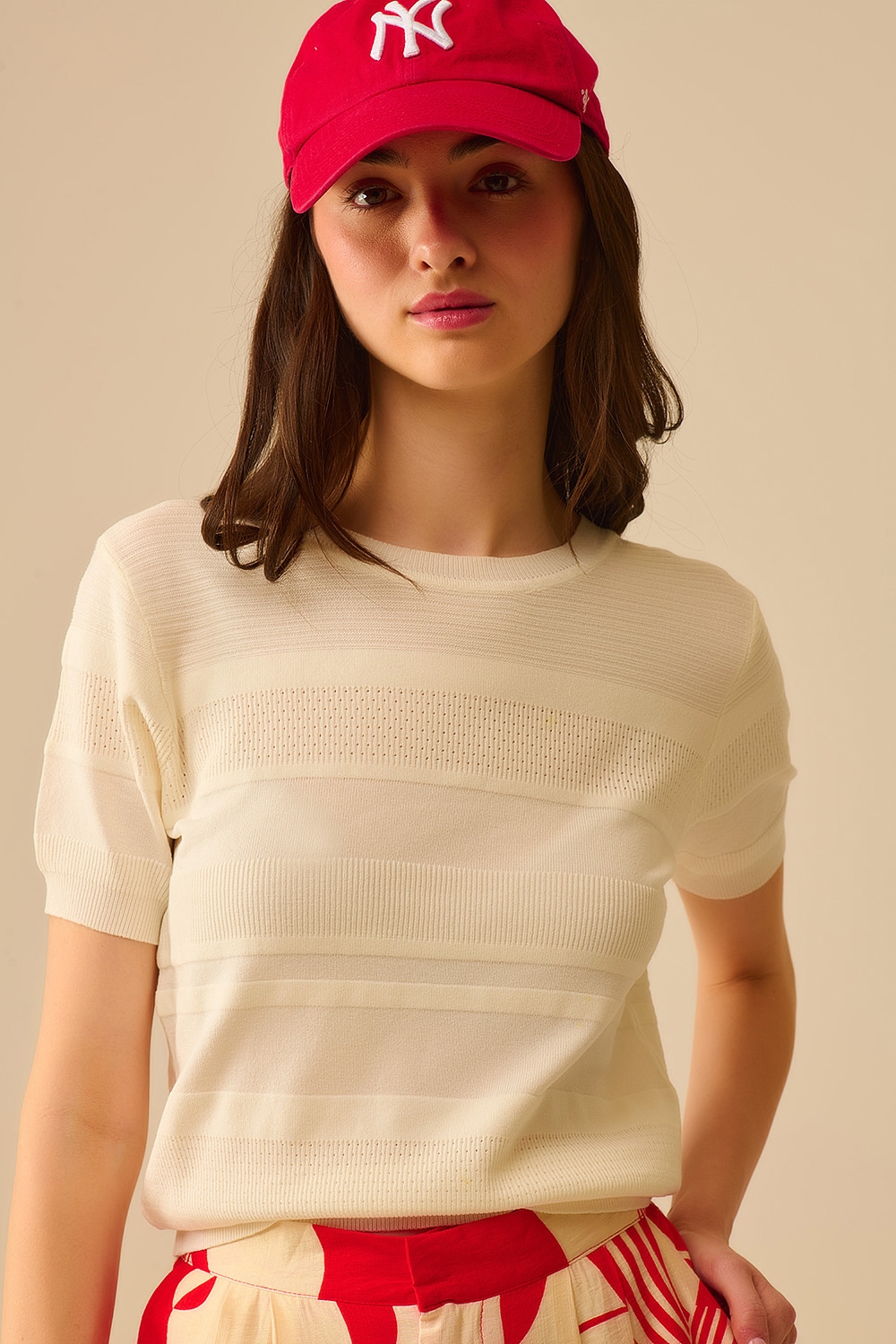 Jersey de punto a rayas texturizado en blanco