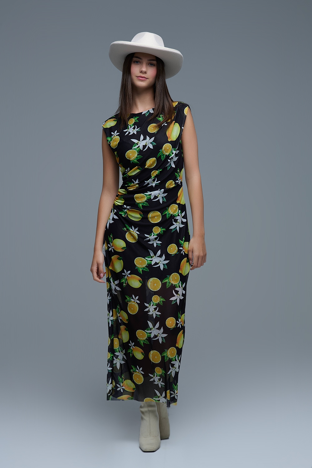 Maxi Vestido de Tul Negro con Rizo Lateral en Estampado Amarillo Limón Maxi Vestido de Tul Negro con Rizo Lateral en Estampado Amarillo Limón