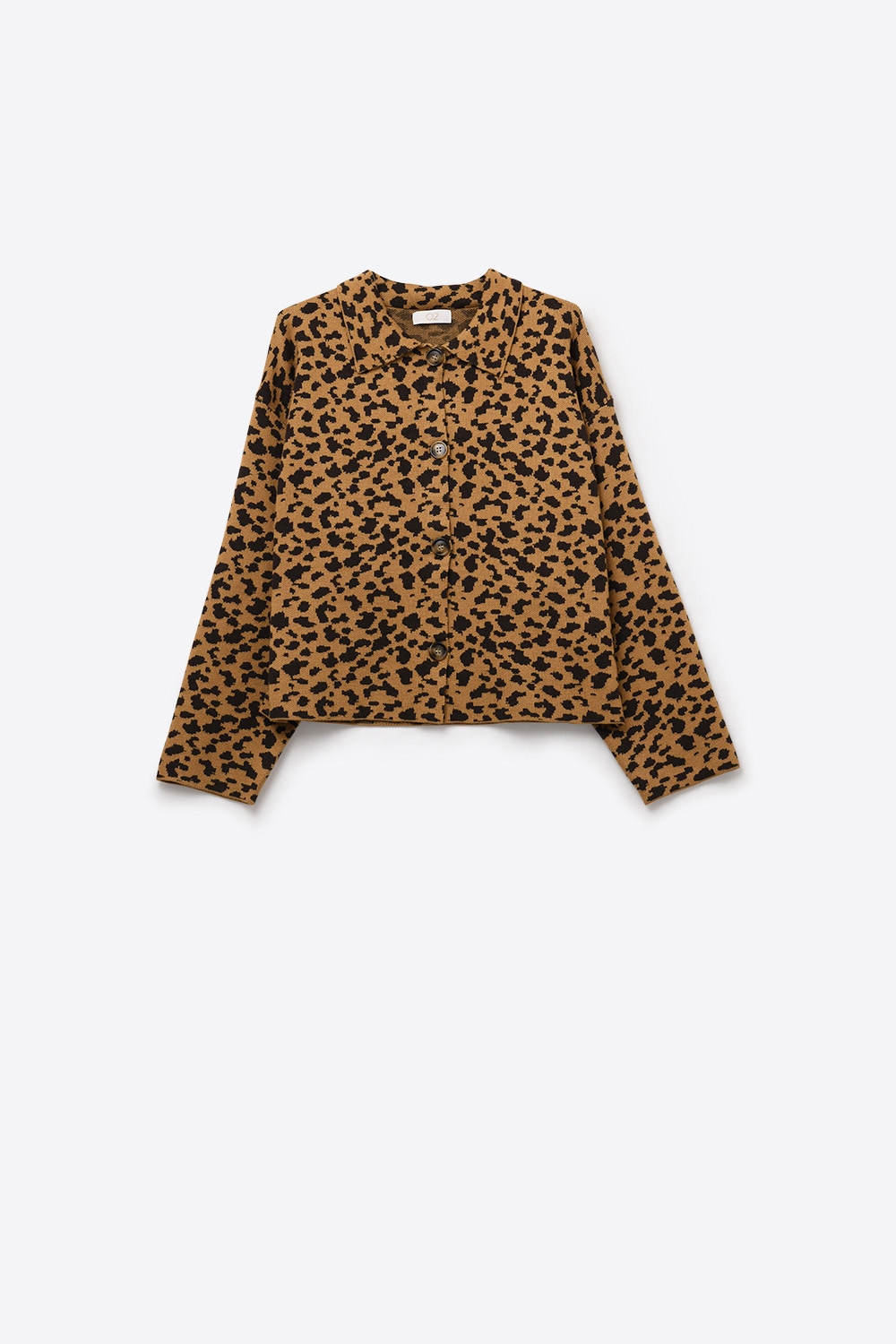Chaqueta relajada con estampado de guepardo y cuello de polo Chaqueta relajada con estampado de guepardo y cuello de polo