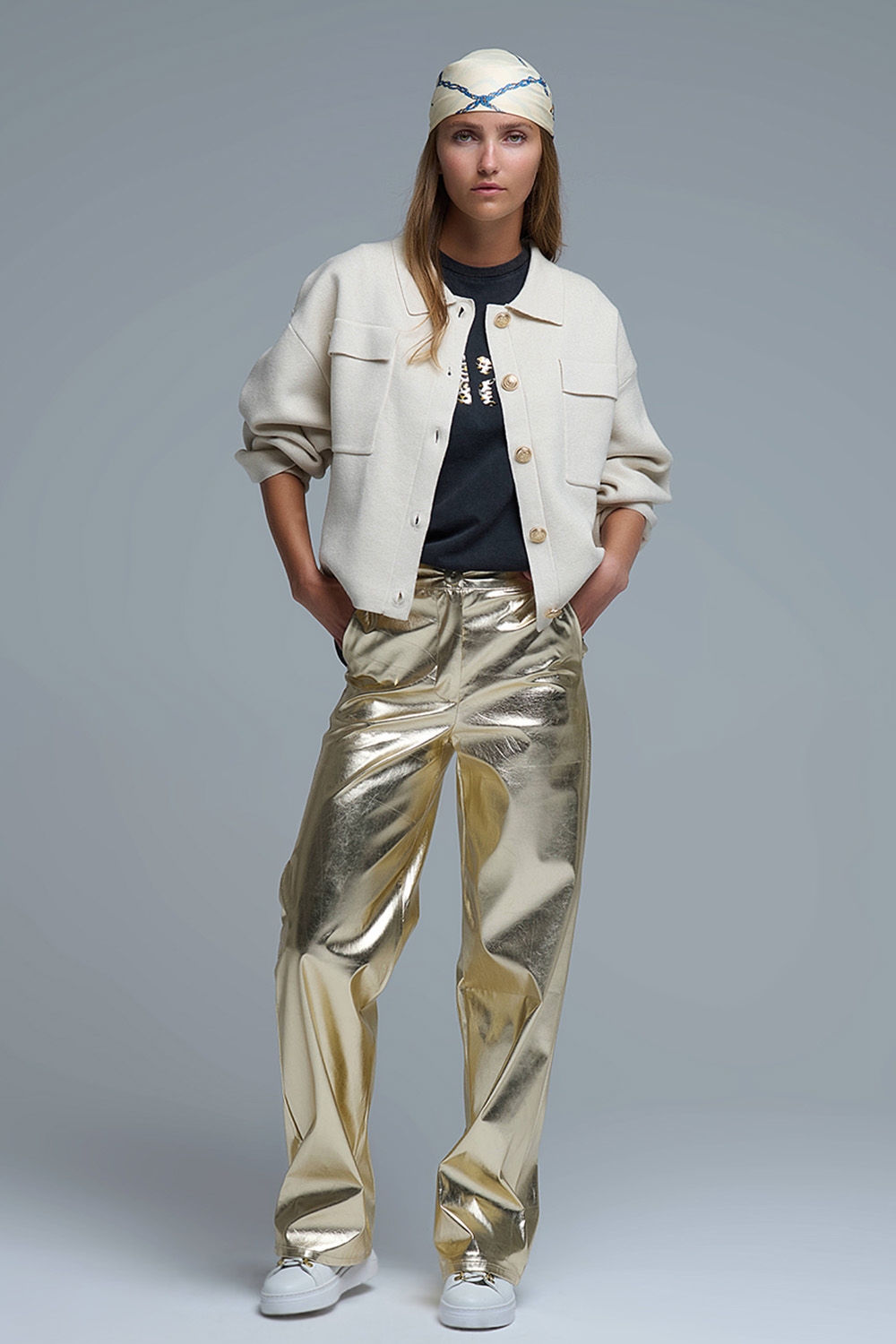 Chaqueta formal de punto relajada con bolsillos en el pecho en beige Chaqueta formal de punto relajada con bolsillos en el pecho en beige