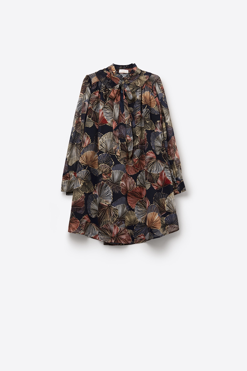 Elegante vestido floral con cuello de corbata y l&iacute;nea A