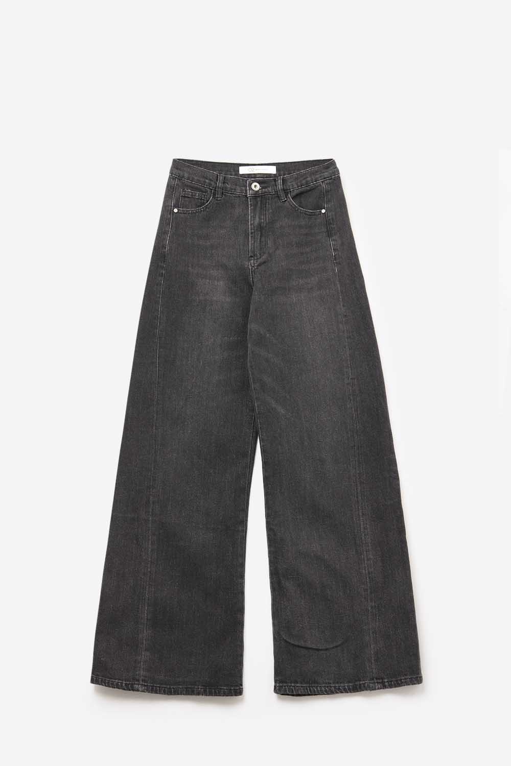 Jeans negros descoloridos de pierna extra ancha en denim lavado vintage