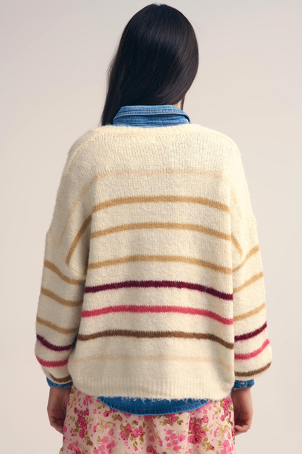 Jersey oversize crema con raya multicolor Jersey oversize crema con raya multicolor