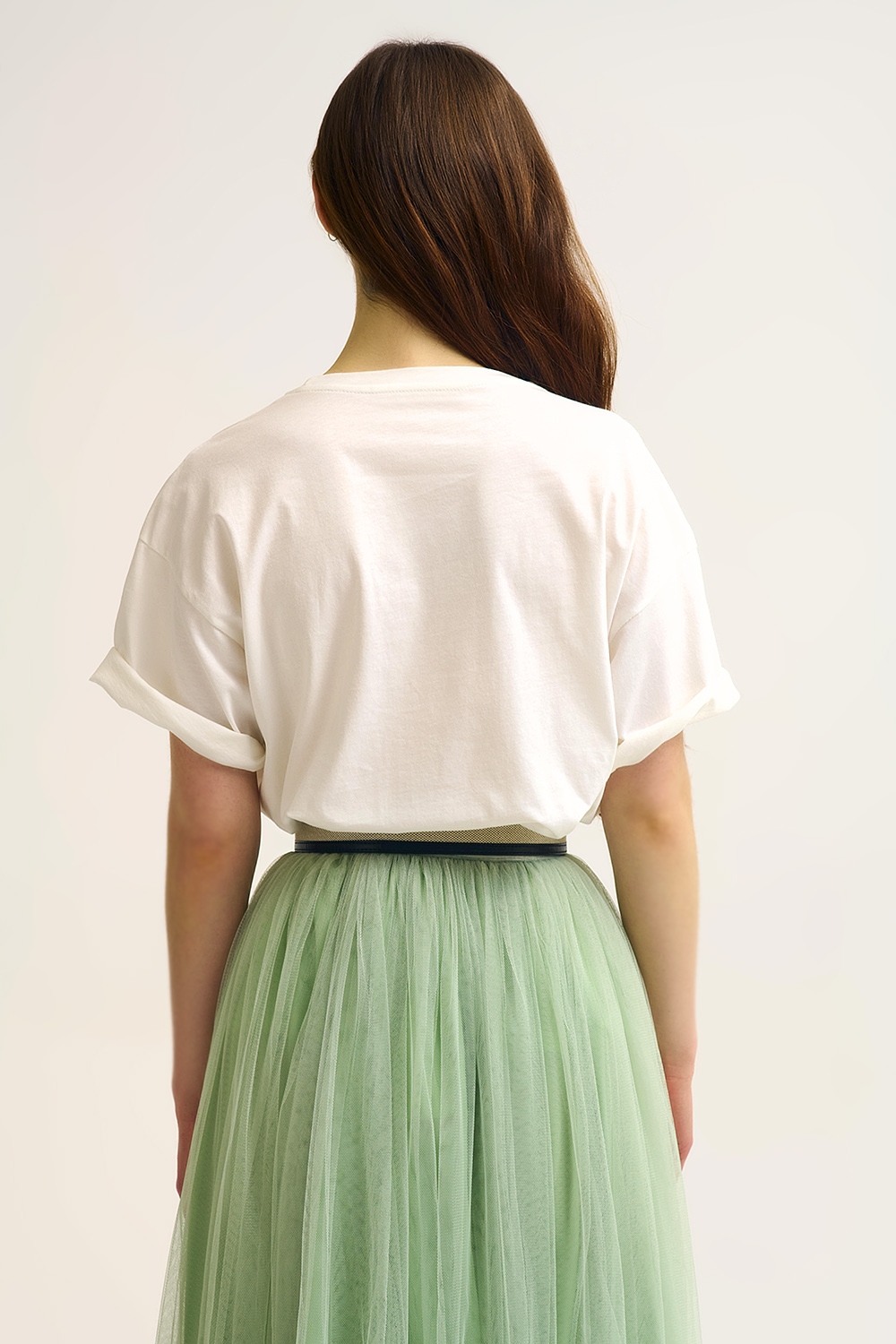 Camiseta blanca Matcha Moments bordada en verde Camiseta blanca Matcha Moments bordada en verde