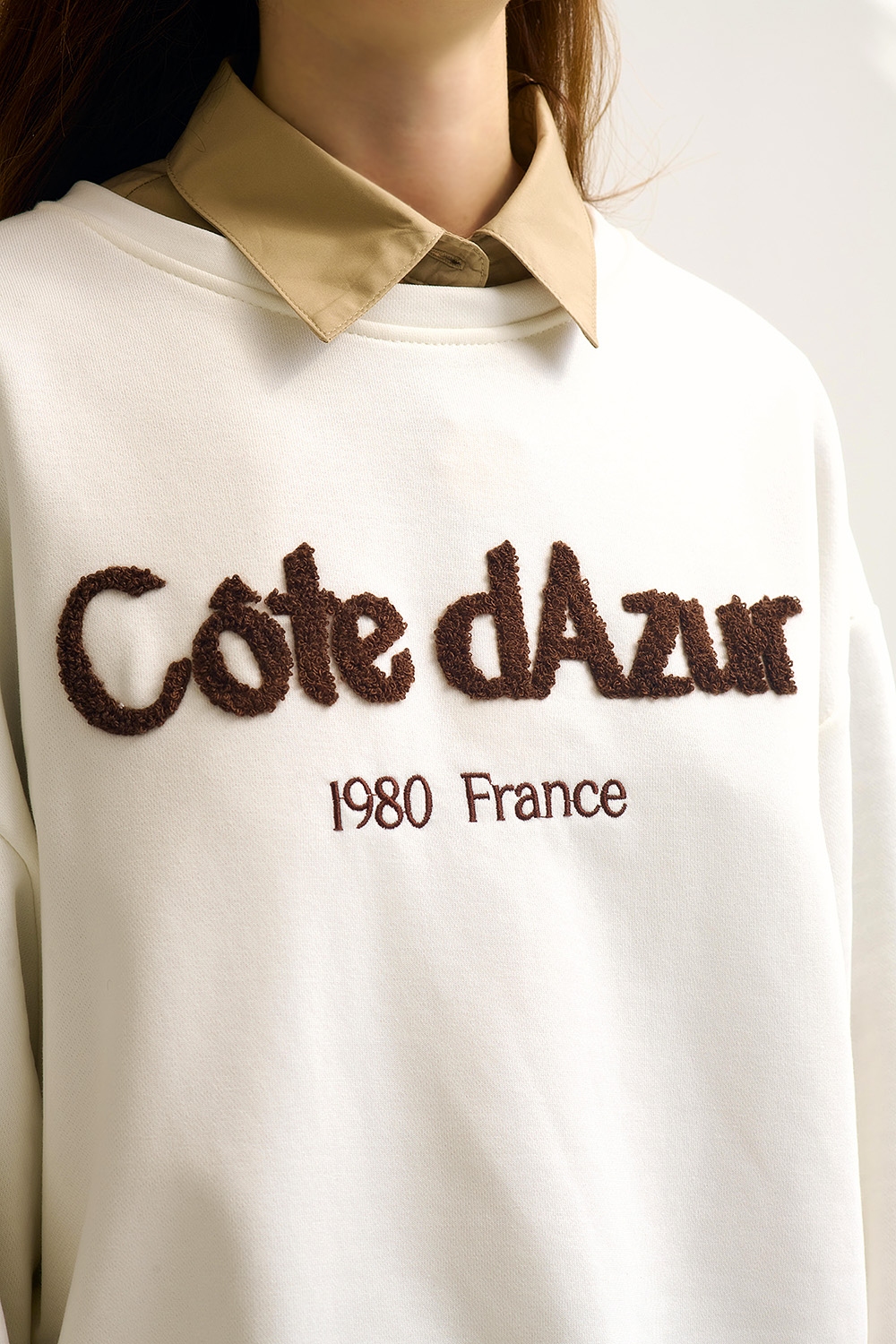 Sudadera Côte d'Azur Crema Bordada Sudadera Côte d'Azur Crema Bordada