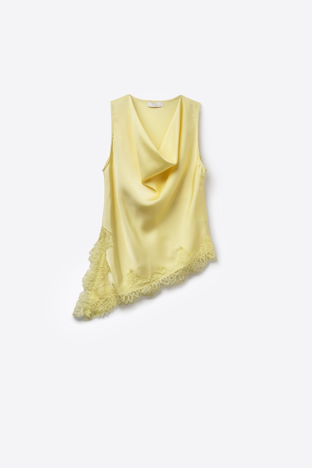 Top sin mangas de satén amarillo con ribete de encaje Top sin mangas de satén amarillo con ribete de encaje