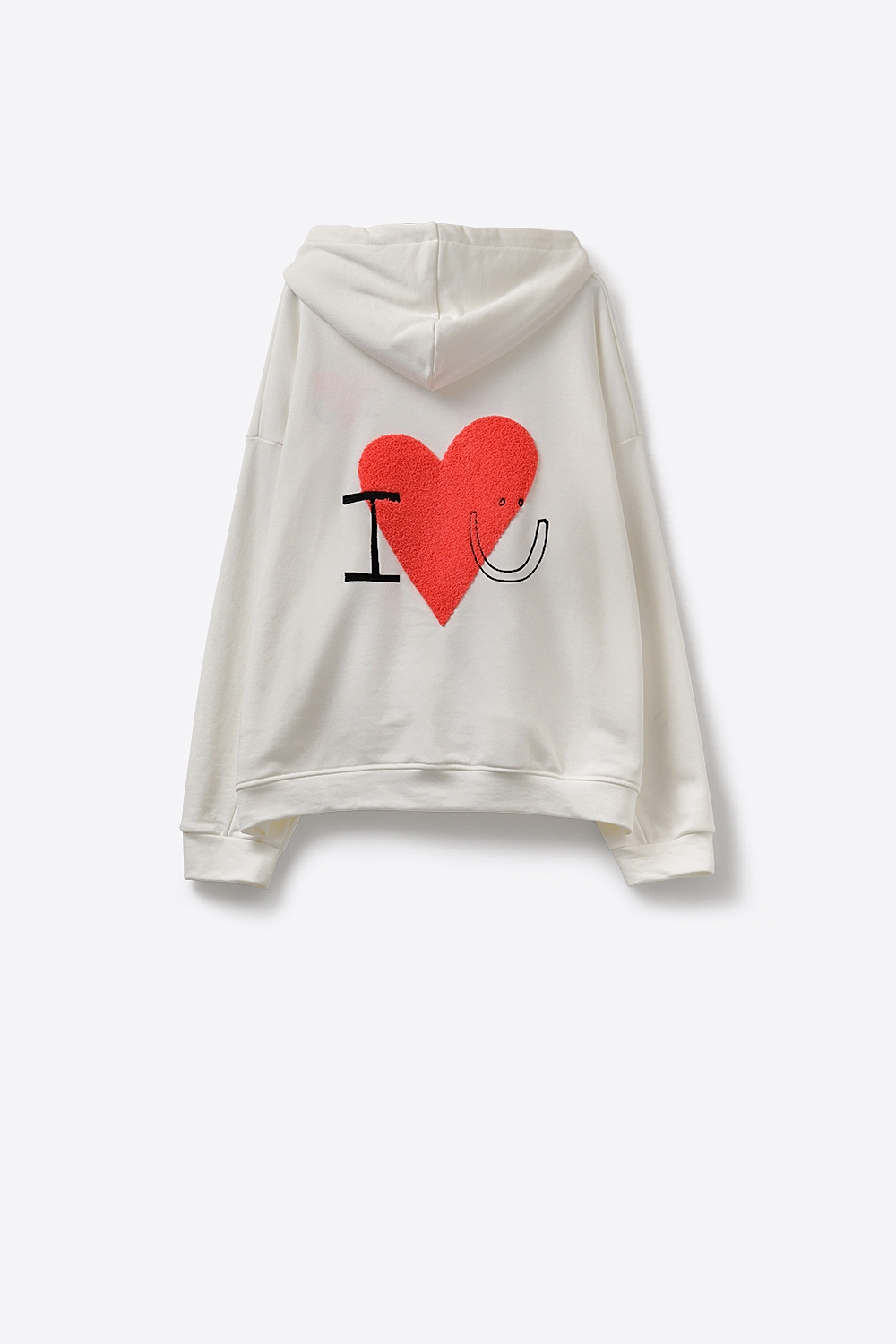 Sudadera con capucha supersuave en color crema con gráfico de corazón en bouclé Sudadera con capucha supersuave en color crema con gráfico de corazón en bouclé