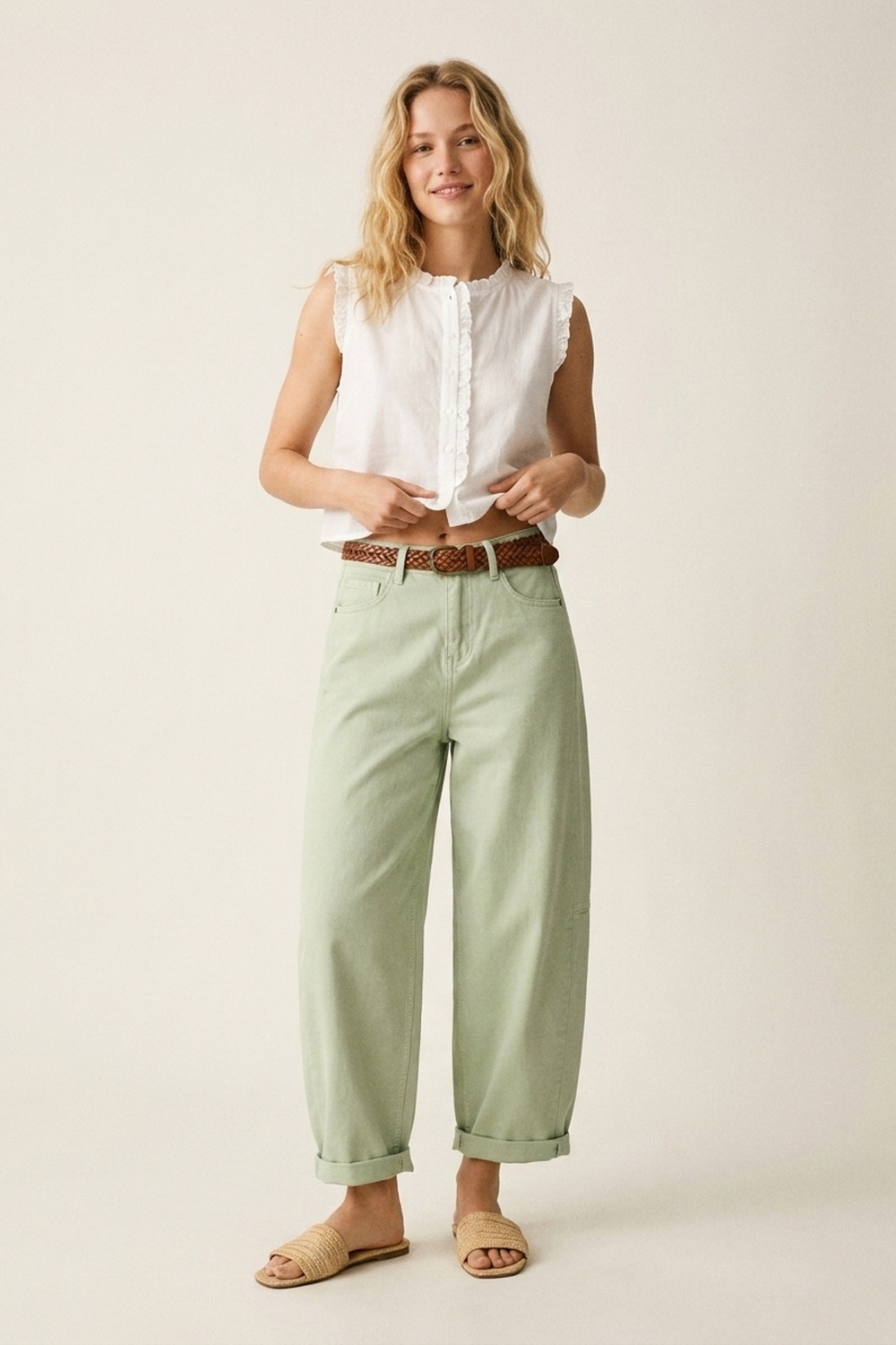 Pantalones Casuales de Algodón Verde Claro de Pierna Ancha en Estilo Barril Pantalones Casuales de Algodón Verde Claro de Pierna Ancha en Estilo Barril