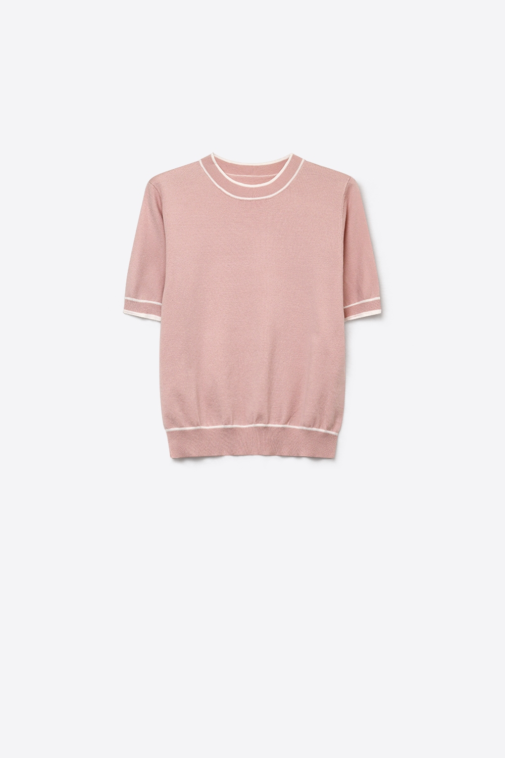 Su&eacute;ter de manga corta de punto fino rosa claro con ribete en contraste y cuello redondo