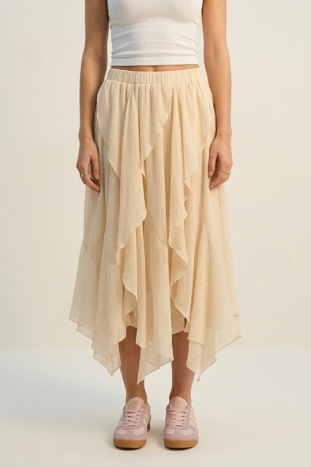 Falda Midi Asim&eacute;trica de Volantes Ligera Tejida en Color Crema