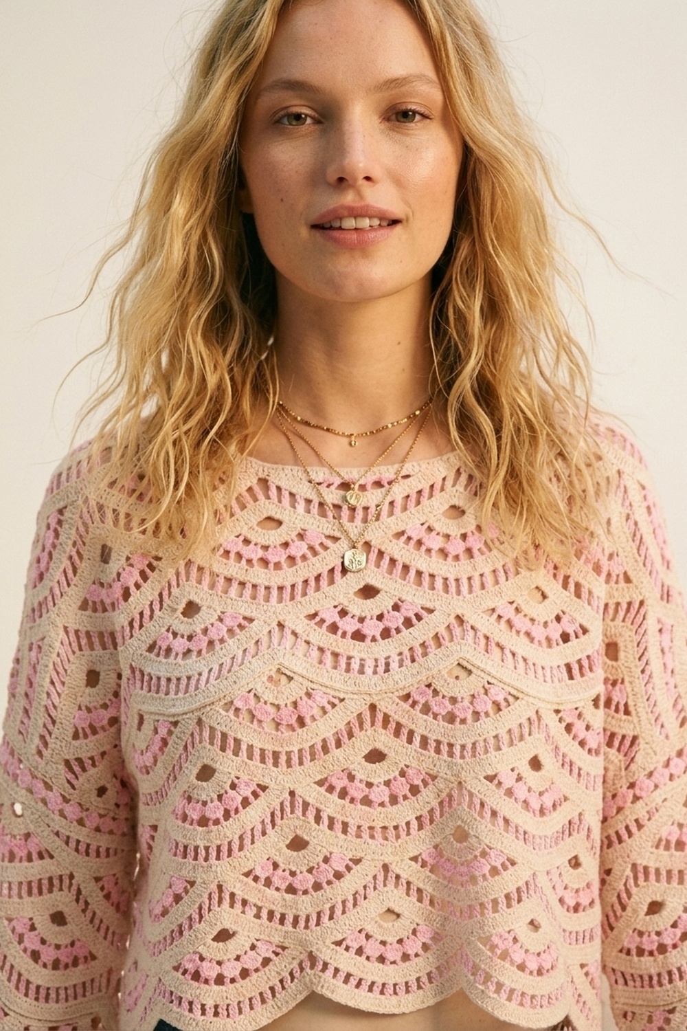 Beige Rosa Crochet Geo Pattern Scallop Hem Wide Sleeve Top