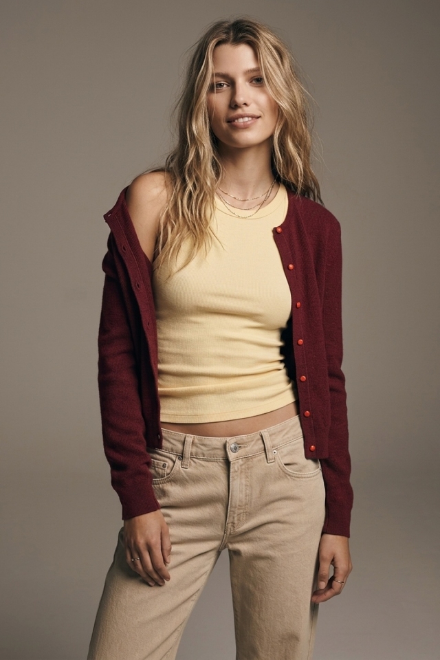 Burgundy Fine Knit Button Front Crew Neck Regular Fit Cardigan Sweater