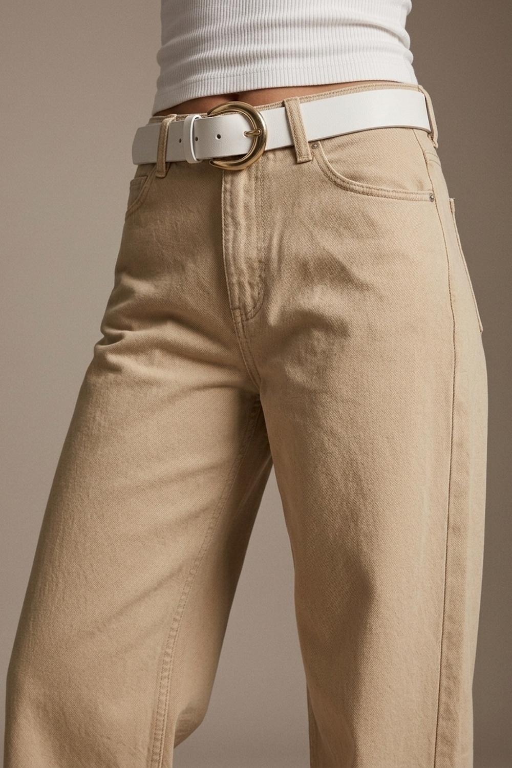 Pantalón extra ancho en beige lavado Pantalón extra ancho en beige lavado