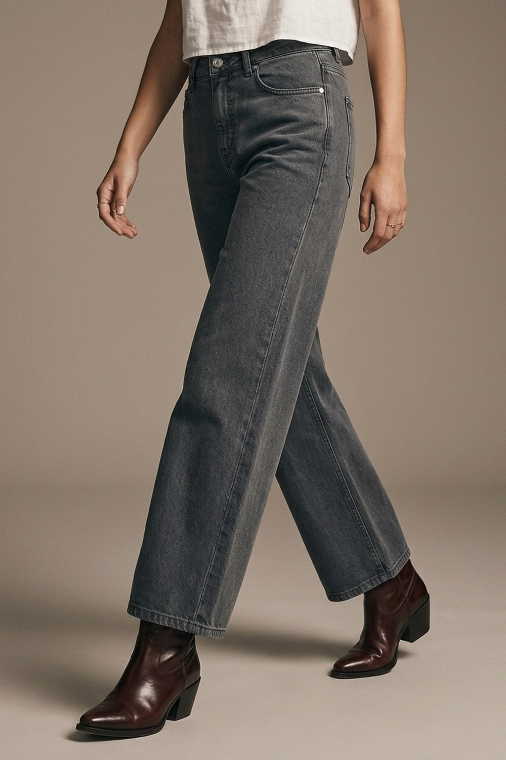 Vaqueros cropped wide leg grises