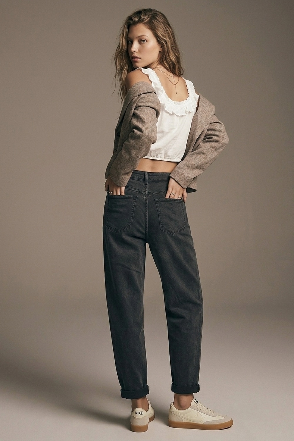 Pantalones de pierna de barril de talle alto en gris lavado