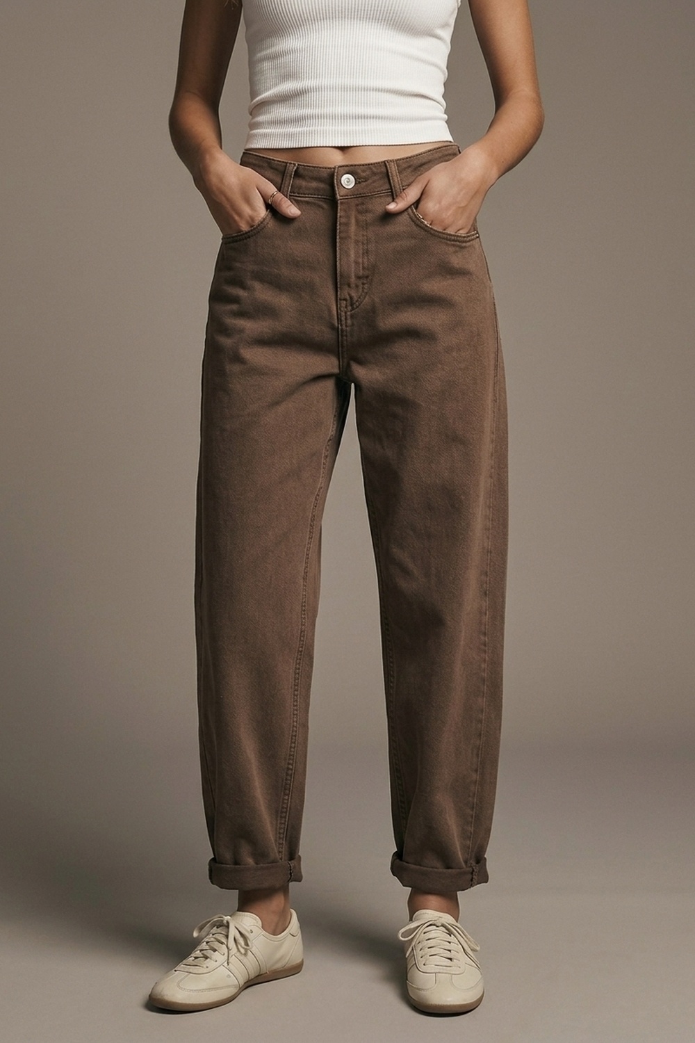 Pantalones de Pierna Barril de Tiro Alto en Cacao Desgastado