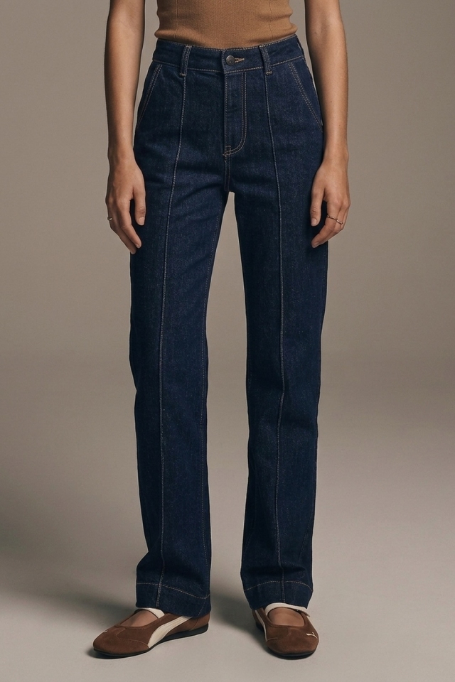 Long Straight Dark Blue Jeans With Contrast Stitching