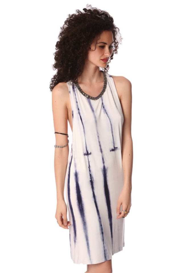 Robe nuisette effet tie-dye bleu avec dos ouvert