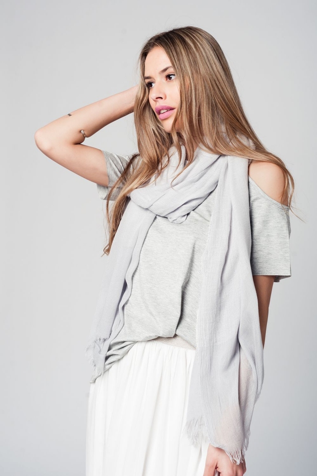 Grey cold shoulder top with short sleeves