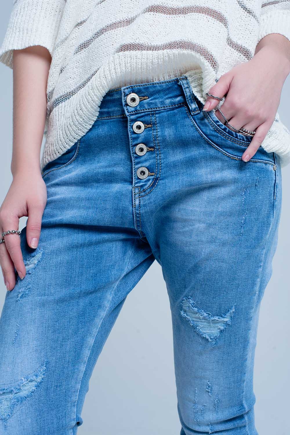 Vaquero azul lavado rasgado boyfriend Vaquero azul lavado rasgado boyfriend