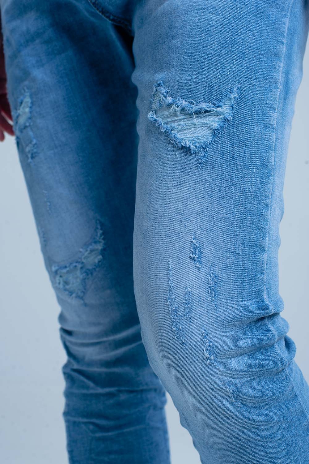 Beschadigde Boyfriend Jeans met Knopen