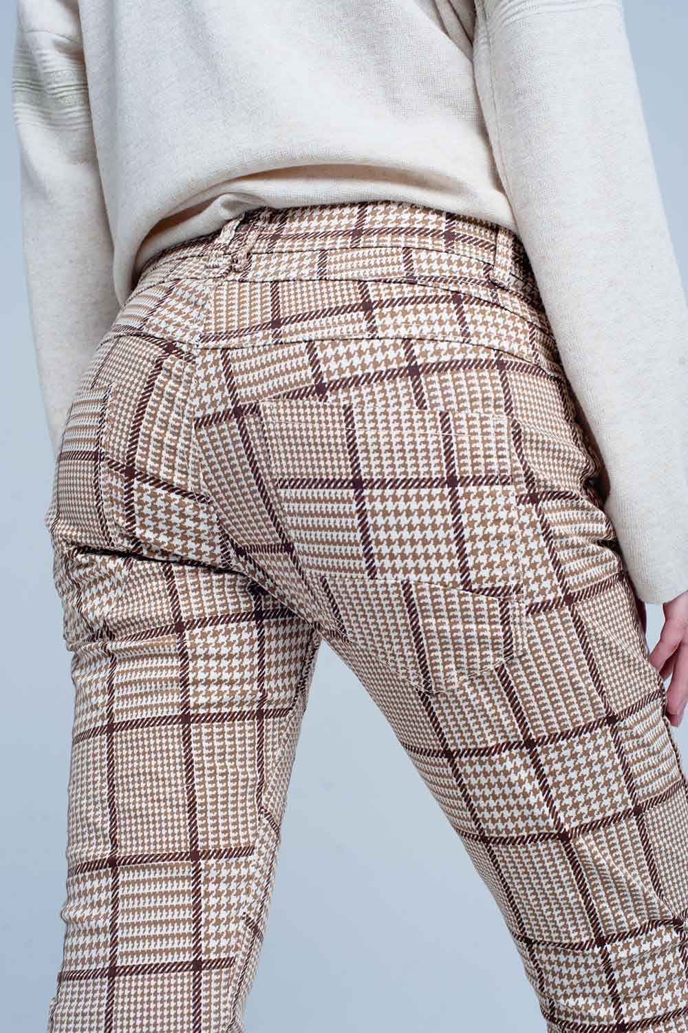 Pantalon de cuadros en beige con botones Pantalon de cuadros en beige con botones