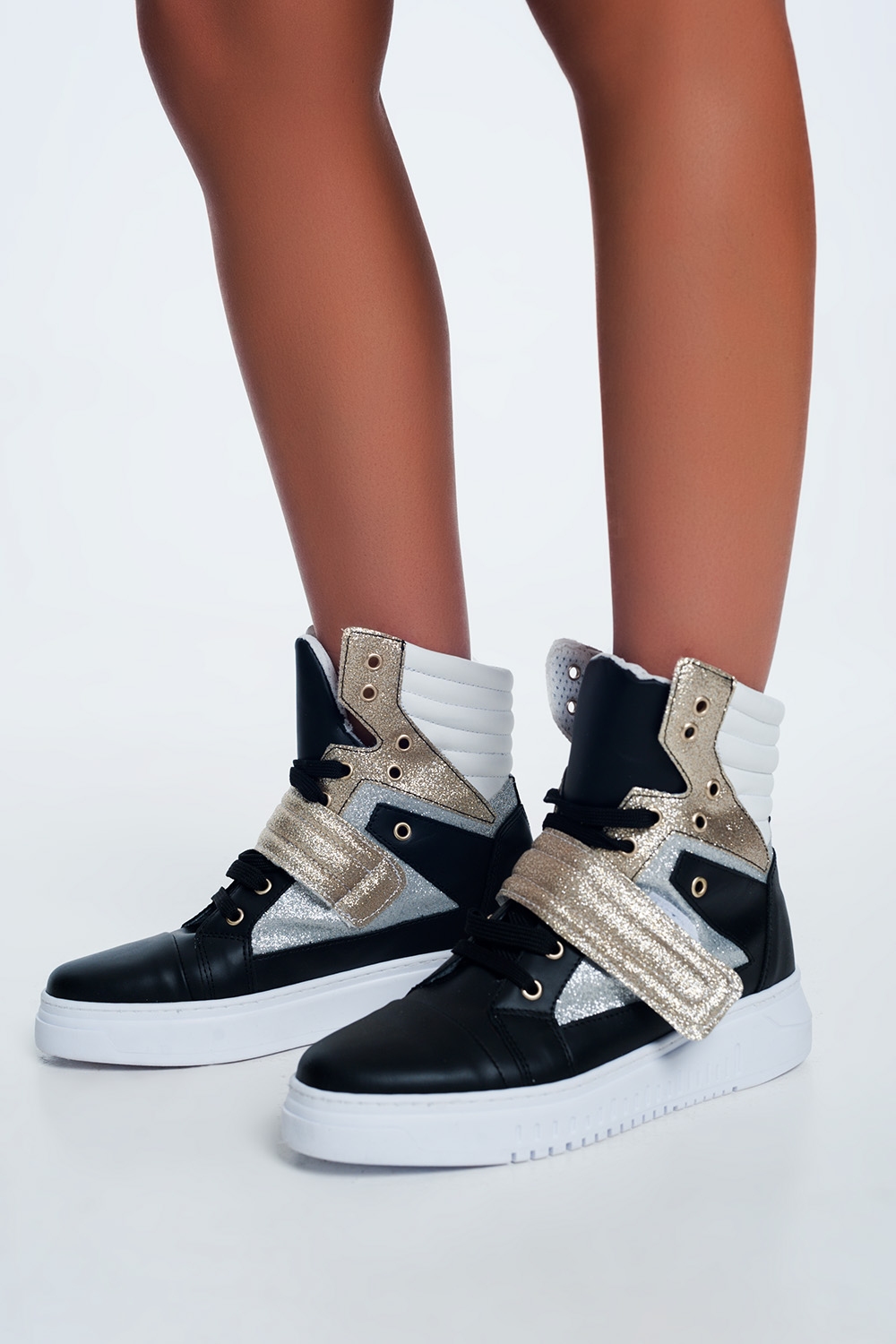 Zapatillas hi-top doradas Zapatillas hi-top doradas
