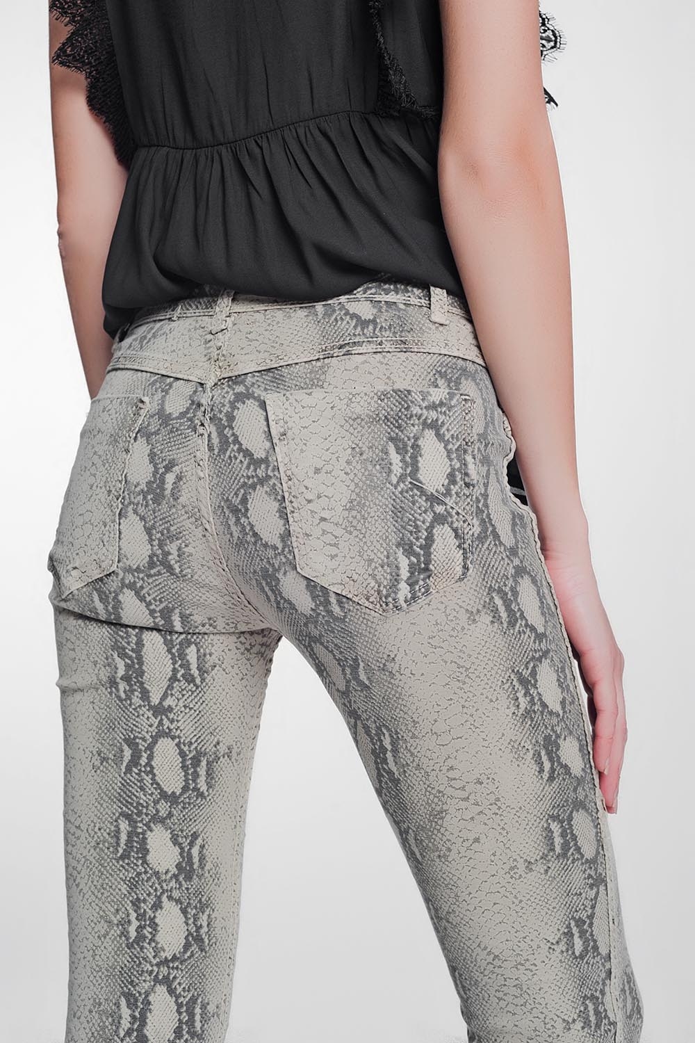 Pantalon estampado serpiente reversible en beige Pantalon estampado serpiente reversible en beige