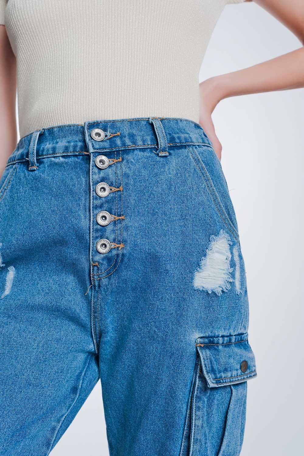 Jeans boyfriend con bolsillos laterales y rotos Jeans boyfriend con bolsillos laterales y rotos