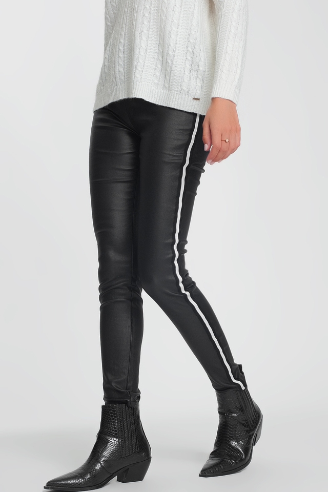 Black leggings with white stripes