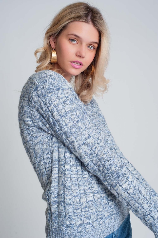 Cable knit sweater with round neck in blue
