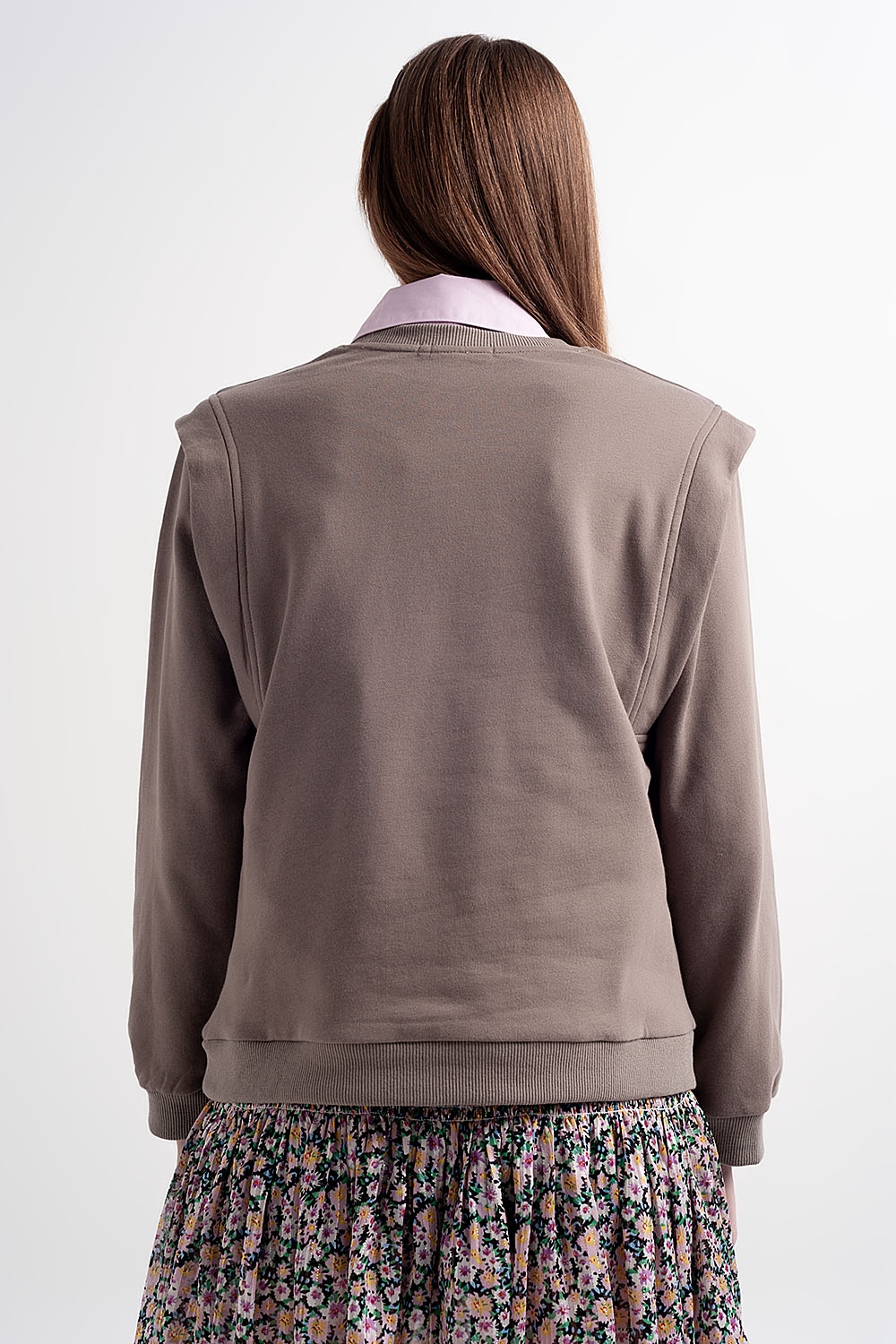 Sudadera estilo boyfriend con detalles llamativos en los hombros en color gris Sudadera estilo boyfriend con detalles llamativos en los hombros en color gris