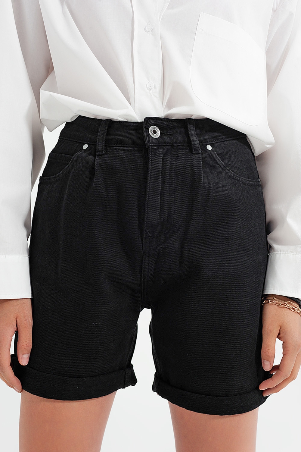 Shorts vaqueros Mom en negro Shorts vaqueros Mom en negro