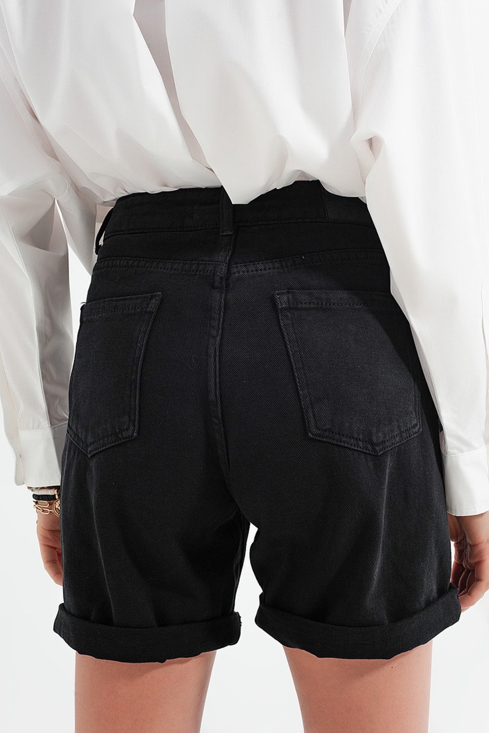 Shorts vaqueros Mom en negro Shorts vaqueros Mom en negro