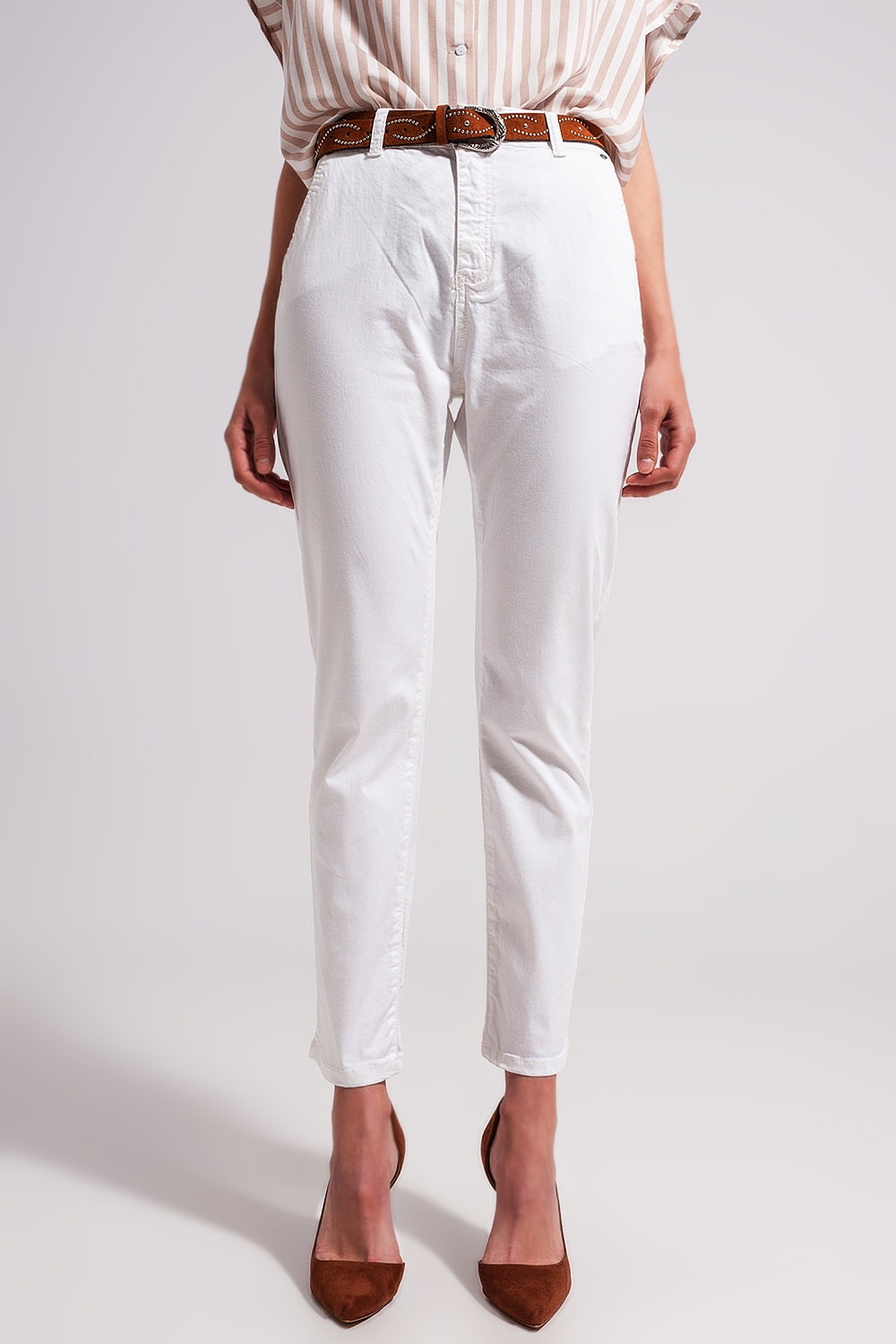 Pantalones blancos de mezcla de algod&oacute;n