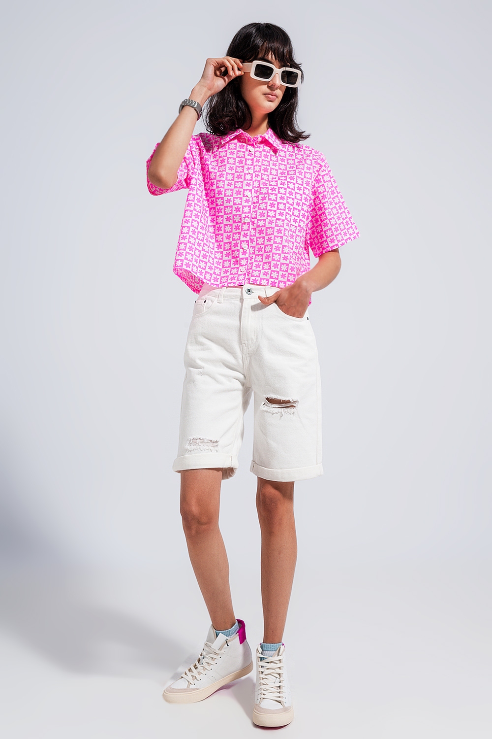 Shorts vaqueros blancos estilo bermudas Shorts vaqueros blancos estilo bermudas