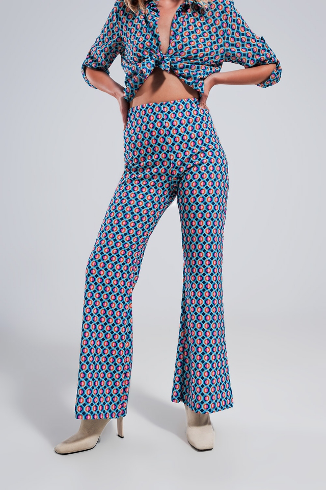 High waisted flared pants in blue 70s print