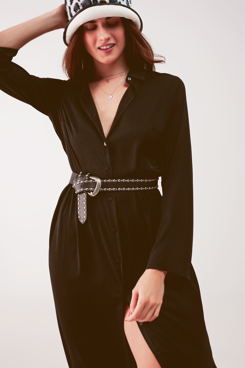 Vestido camisero largo negro de corte holgado Vestido camisero largo negro de corte holgado