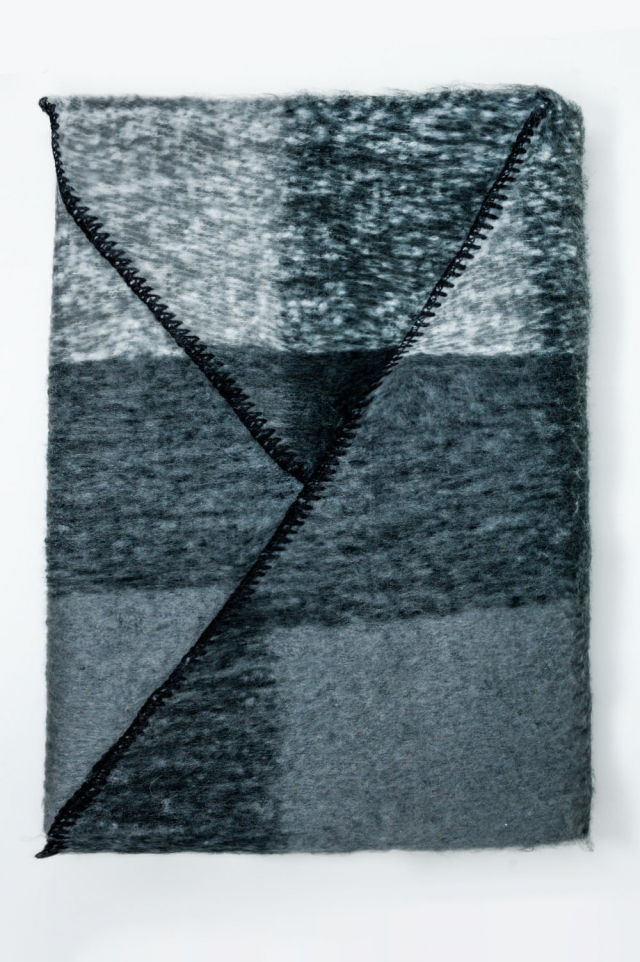Bufanda en blanco y negro