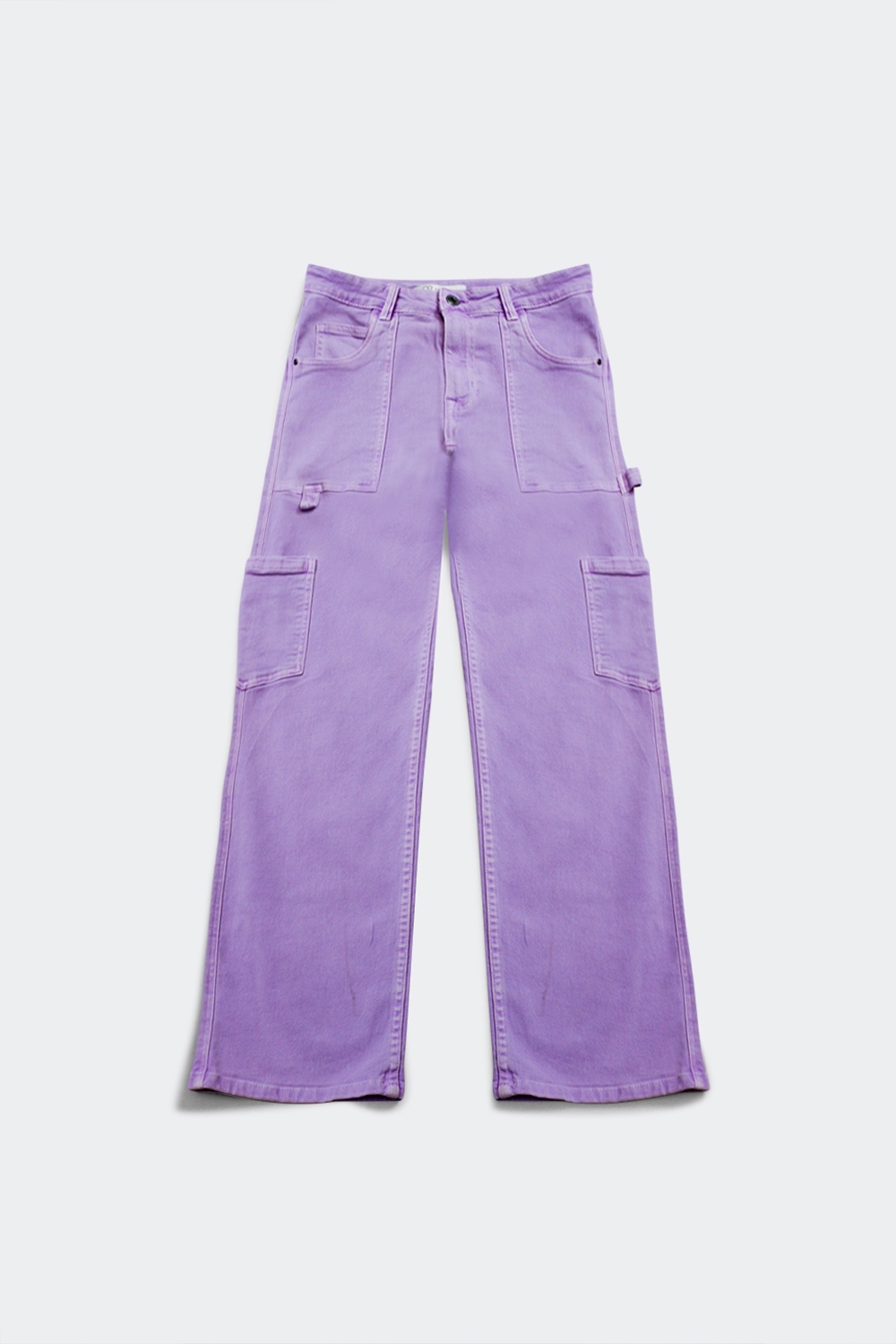 Pantalones cargo en morado Pantalones cargo en morado