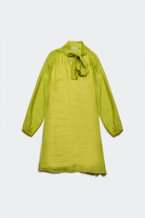 Silk dress with tie neck and volume sleeve in lime green