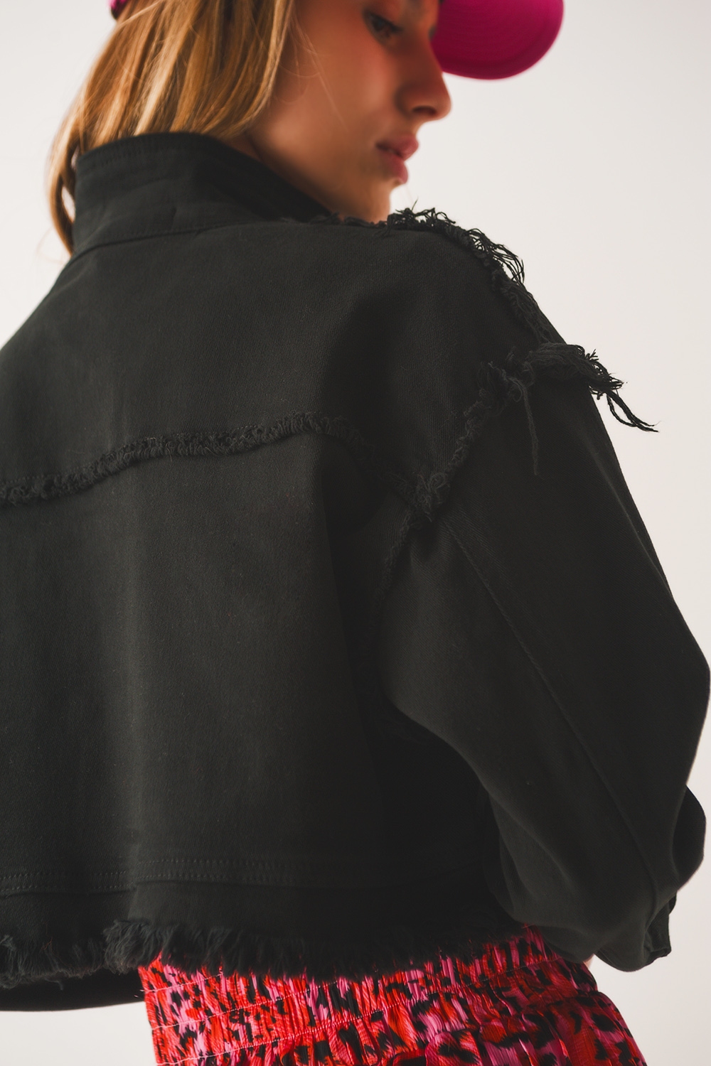 Chaqueta vaquera corta negra Chaqueta vaquera corta negra