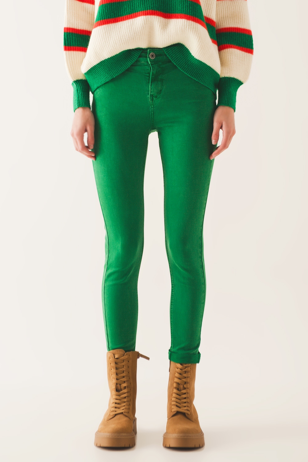 Vaqueros de talle alto color verde Vaqueros de talle alto color verde