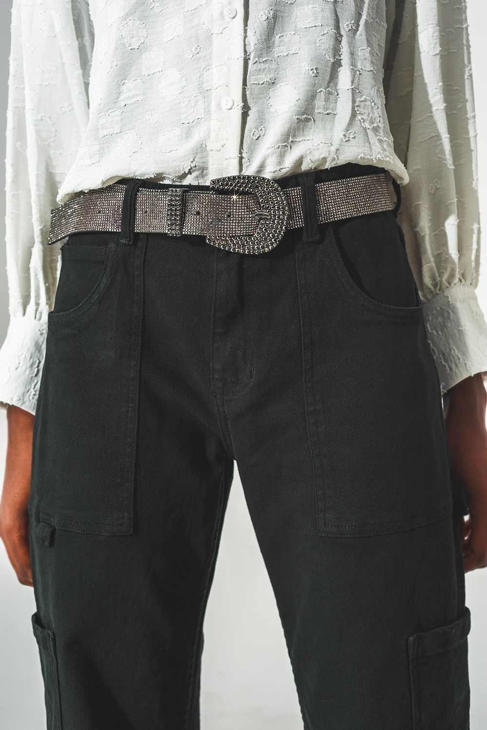 Pantalón Cargo Recto en Negro Pantalón Cargo Recto en Negro
